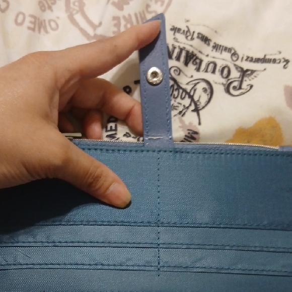 Elegant Blue Owl Print Women's Wallet - Picture 3 of 8